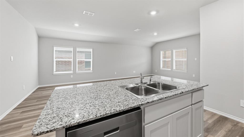 Hickory Grove - Residential
