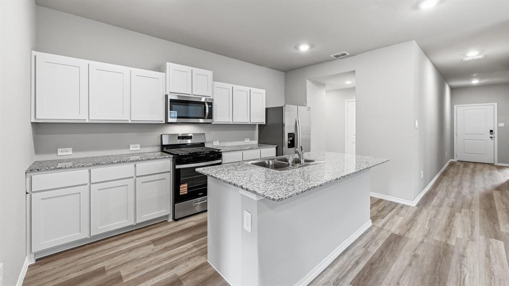Hickory Grove - Residential