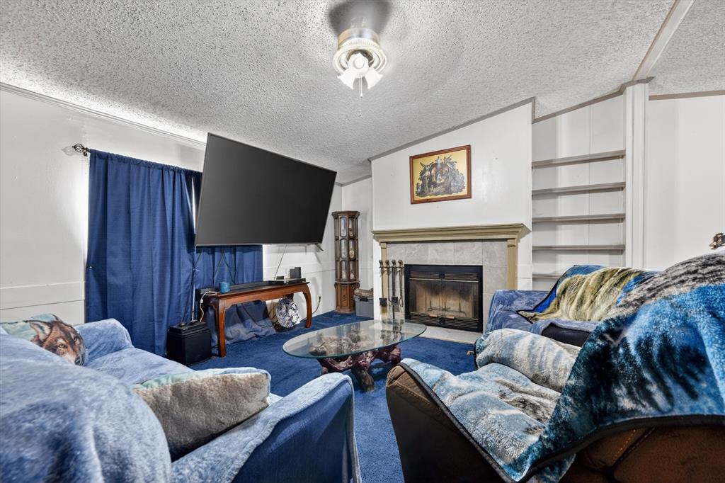 Seven Oaks - Residential
