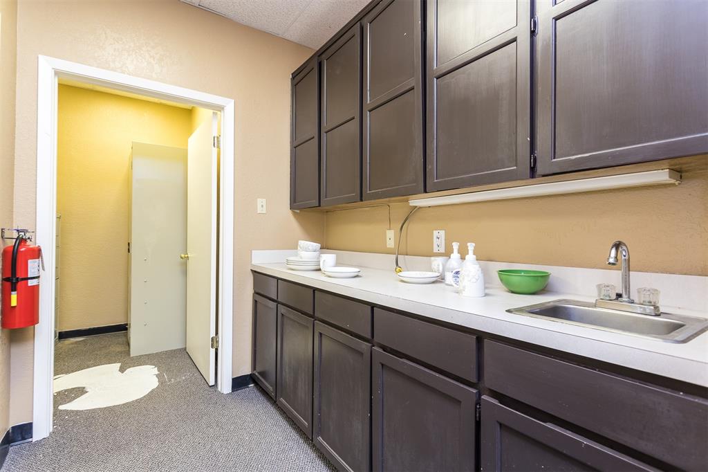 Smith N Add - Commercial Lease