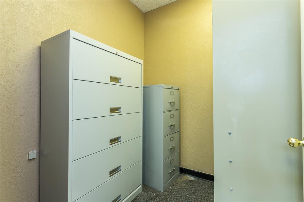 Smith N Add - Commercial Lease