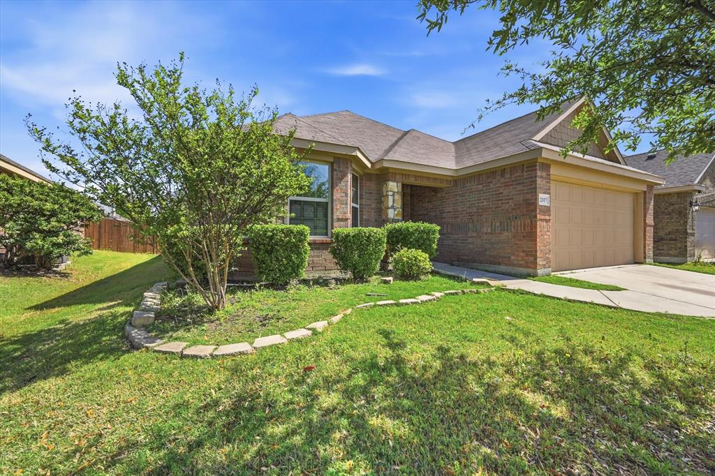 NEW PAINT & NEW CARPET! Welcome to this beautifully refreshed single-story home in the highly sought-after master-planned community of Paloma Creek South in Little Elm. This charming 3-bedroom, 2-bathroom home features a desirable split-bedroom layout and an open-concept kitchen and living area—perfect for both everyday living and entertaining. Tall ceilings enhance the bright and spacious feel throughout.


Located in the well-established Paloma Creek community, residents enjoy a warm, family-friendly atmosphere with long-term neighbors and exceptional amenities, including a community pool, clubhouse, parks, playgrounds, greenbelts, and scenic walking trails.

Conveniently situated just minutes from H-E-B, Walmart, Costco, coffee shops, dining, and shopping, this move-in ready home offers the perfect blend of comfort, convenience, and community living.

Don’t miss this incredible opportunity—schedule your showing today!
