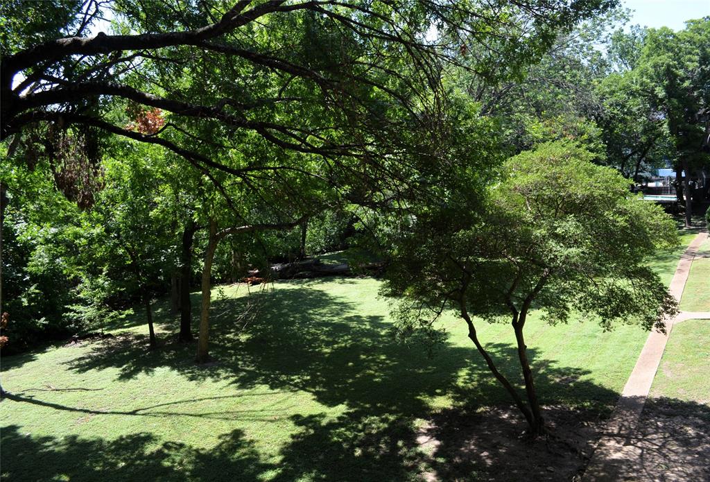 Dutch Creek Condos - Residential