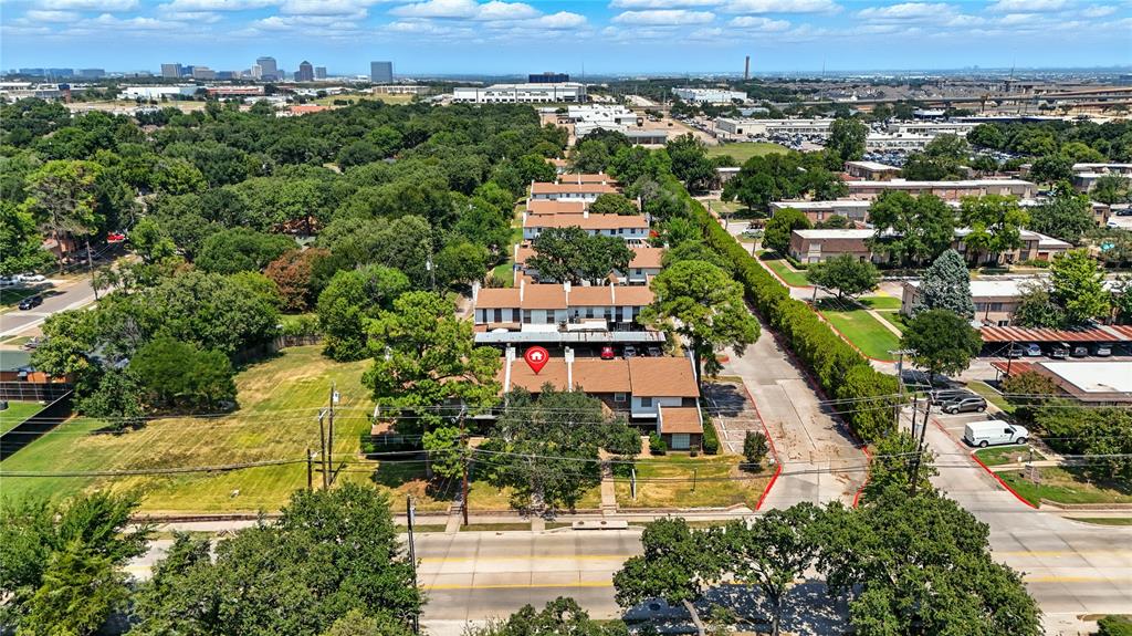 Regency Park Condo - Residential