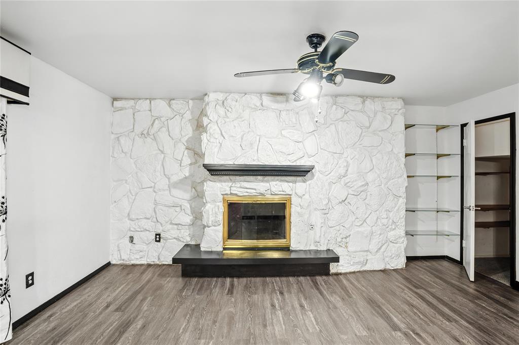 Regency Park Condo - Residential