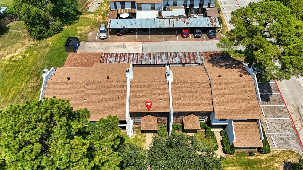 Regency Park Condo - Residential
