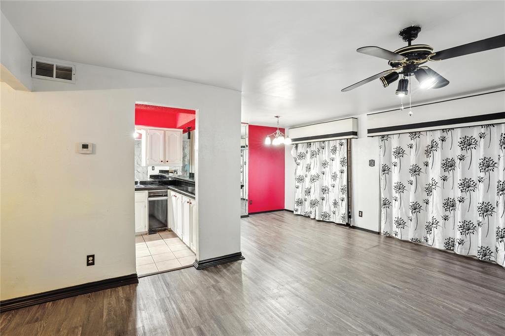 Regency Park Condo - Residential