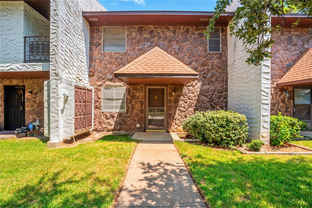 Regency Park Condo - Residential