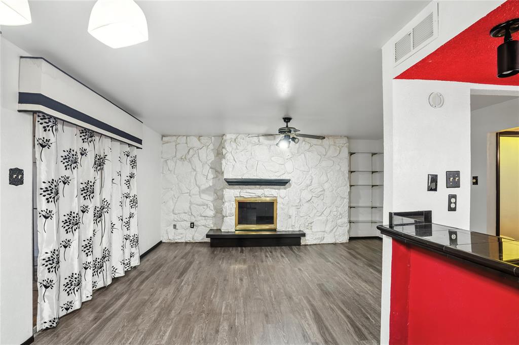 Regency Park Condo - Residential
