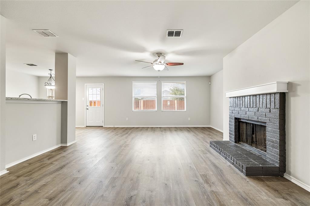 Creekside At Preston Ph 3 - Residential Lease