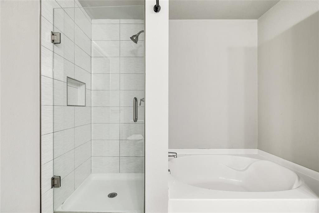 Creekside At Preston Ph 3 - Residential Lease