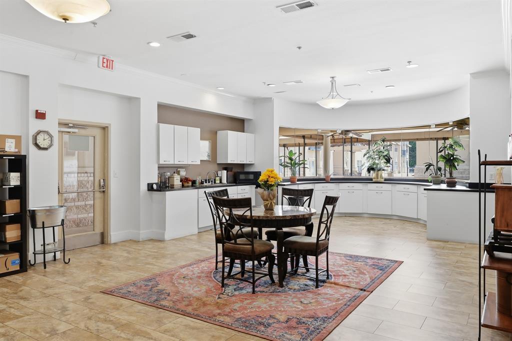 Piazza Siena Condo - Residential