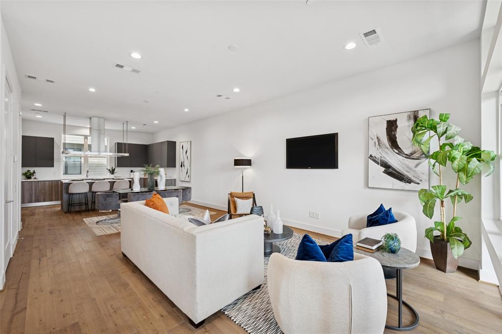Lofts on Cedar Springs - Residential
