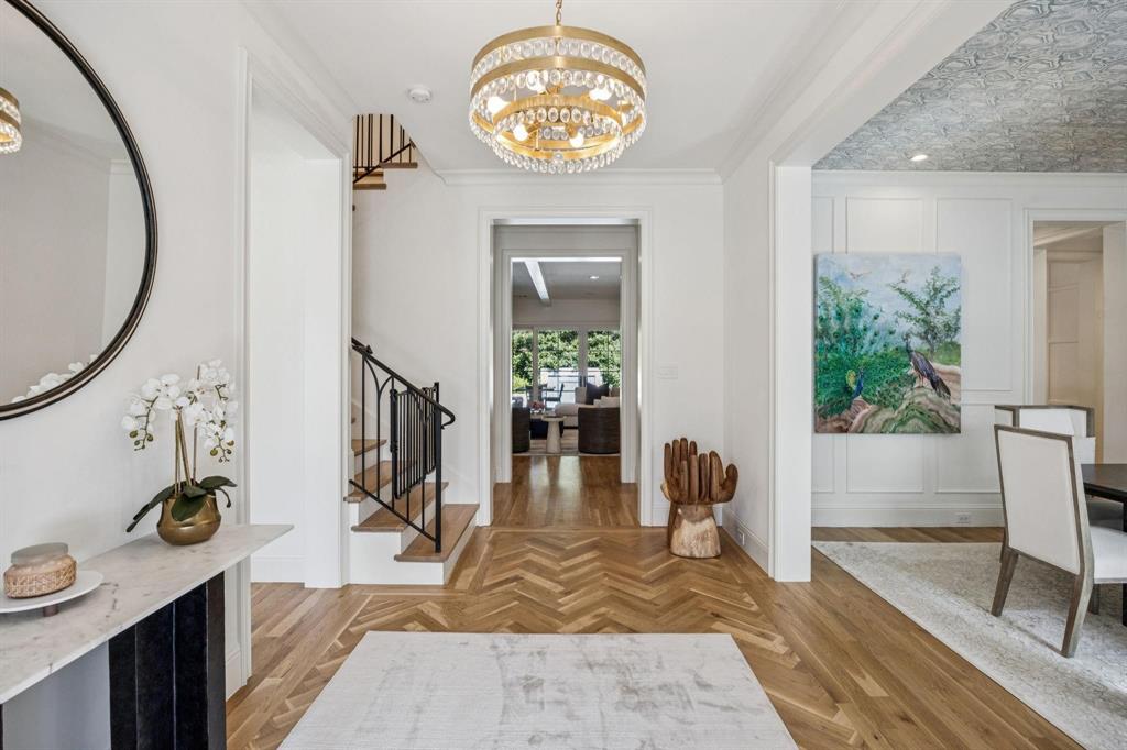 Crestmanor Estates - Residential