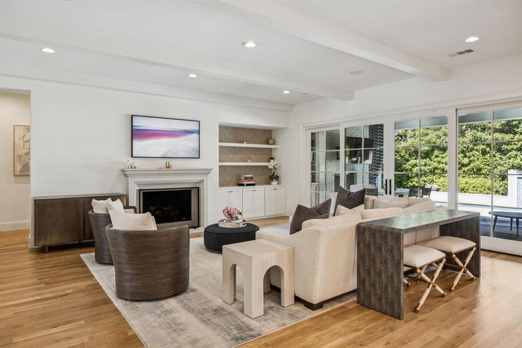 Crestmanor Estates - Residential