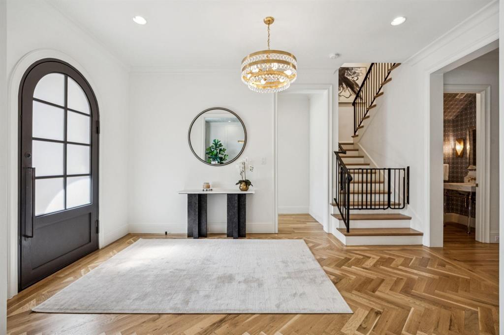 Crestmanor Estates - Residential