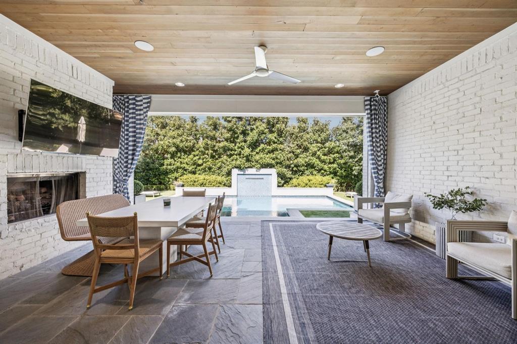 Crestmanor Estates - Residential