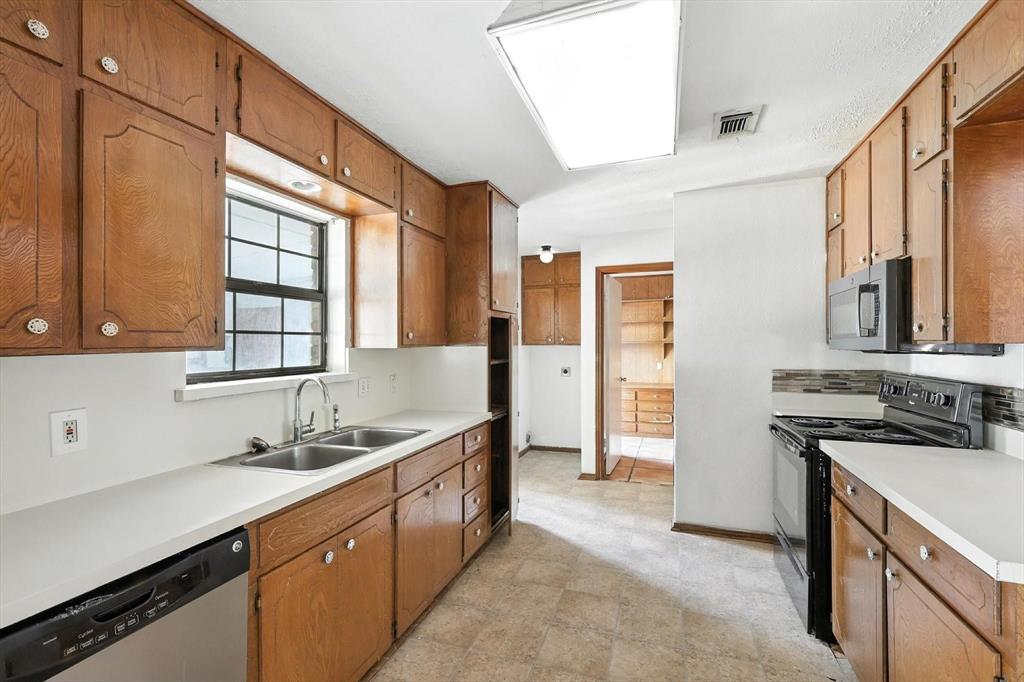 Irving Park Acres - Commercial Sale