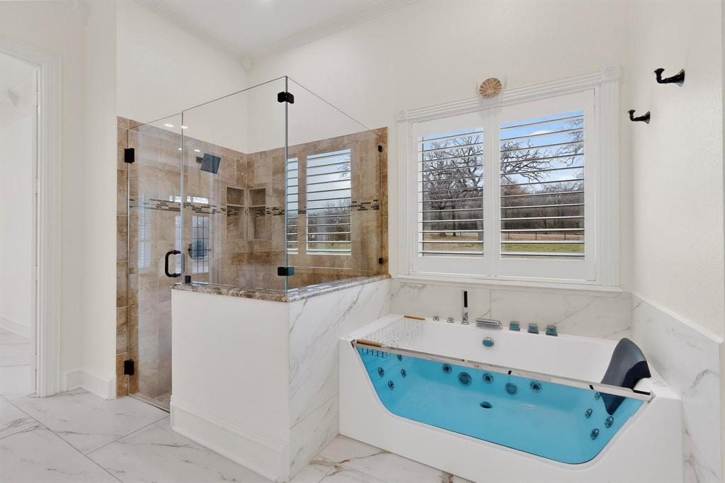 Hickory Hill Estate - Residential