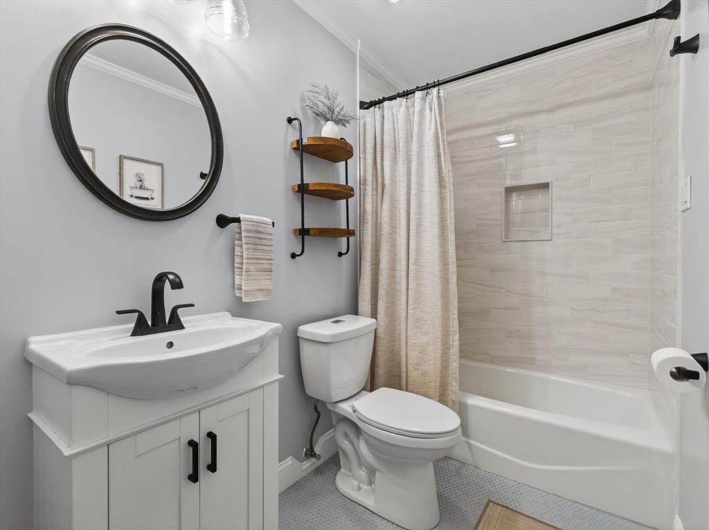 Oakmont Estates 2 - Residential