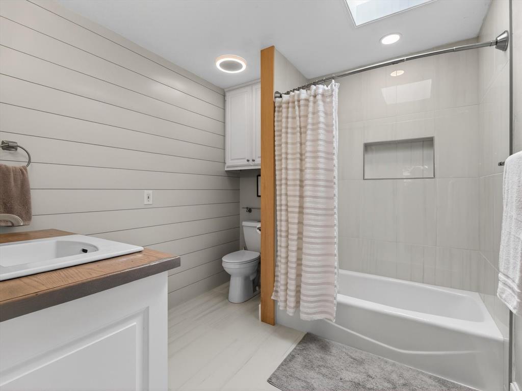 Oakmont Estates 2 - Residential