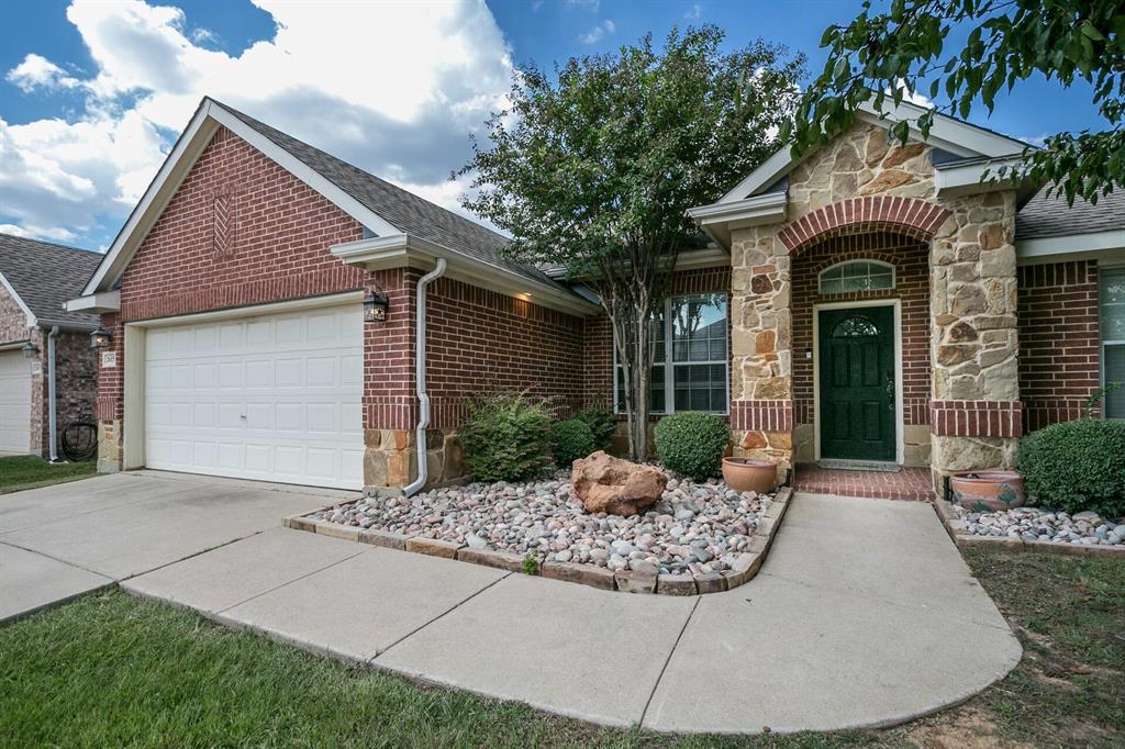 Foxwood Glen - Residential