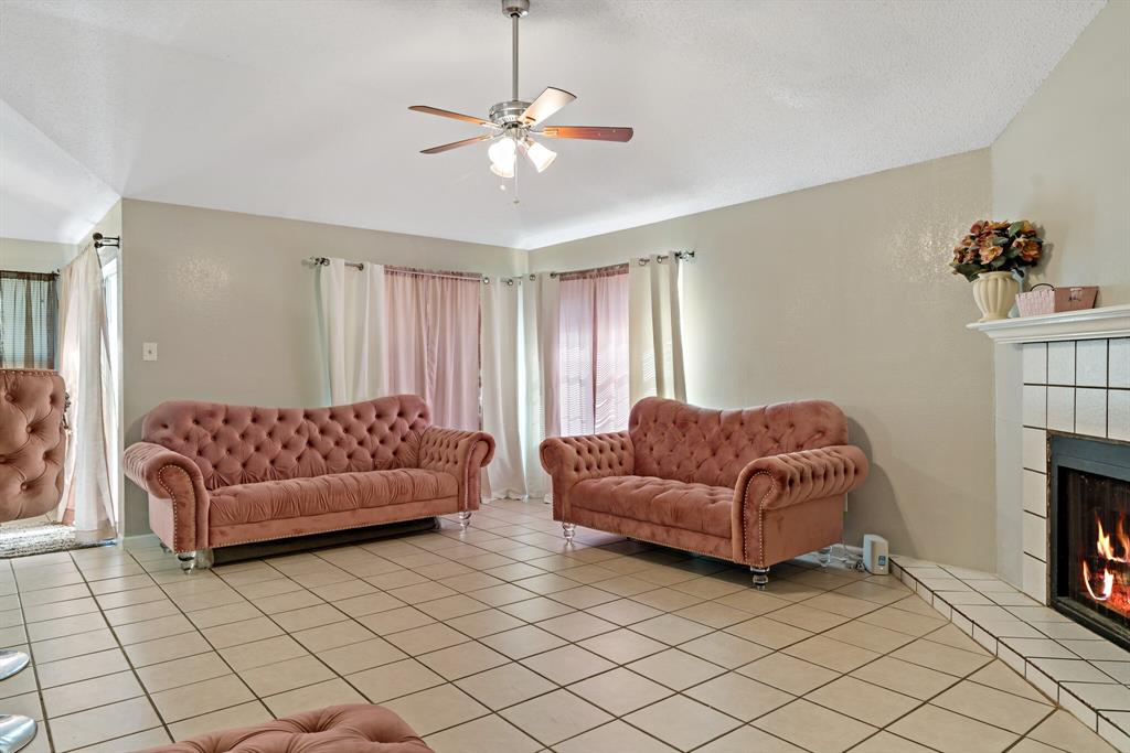 Hillside Oaks Ph 3 - Residential