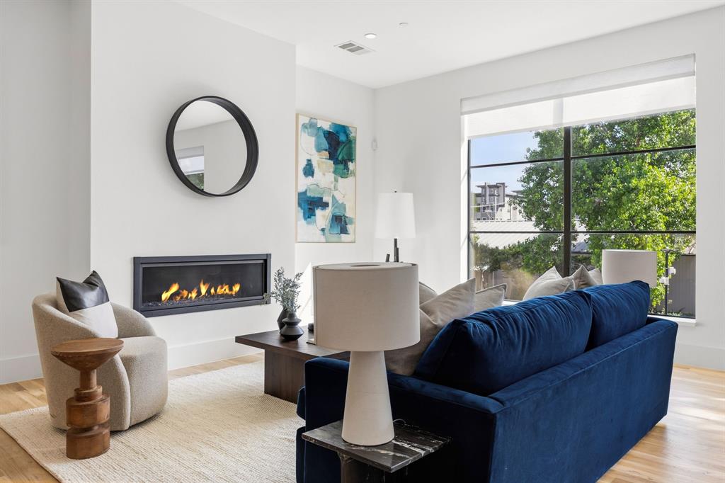 Cullums J D - Residential