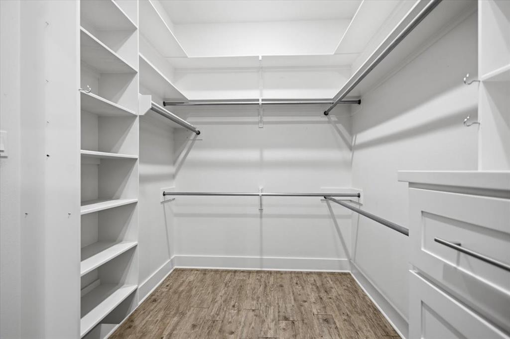 A100018-A0018 T QUEVADO - Residential