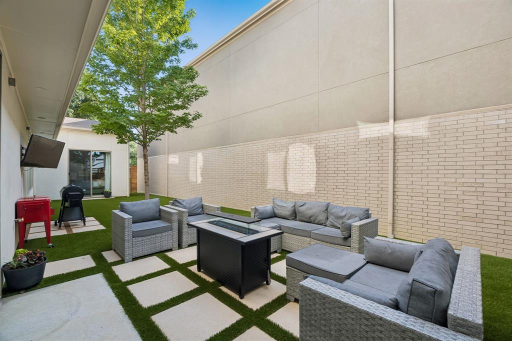 NBKW CHAPEL DOWNS - Residential