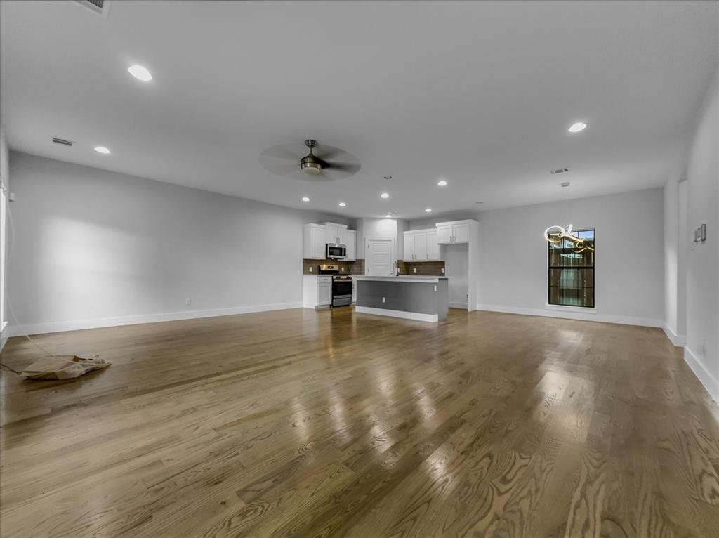Mount Auburn - Residential