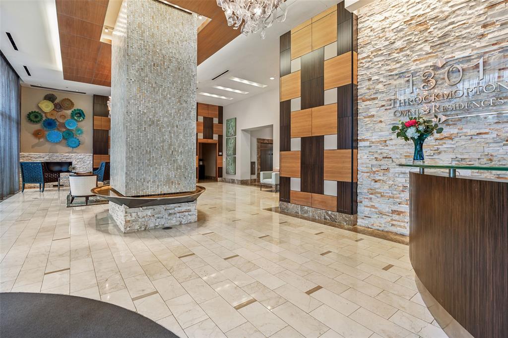 1301 Throckmorton Residences - Residential