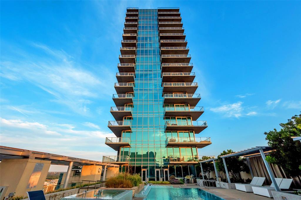 1301 Throckmorton Residences - Residential