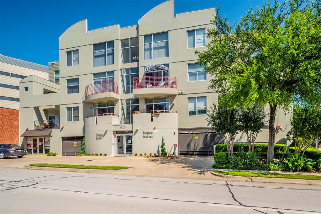Residences Museum Place Condo - Residential