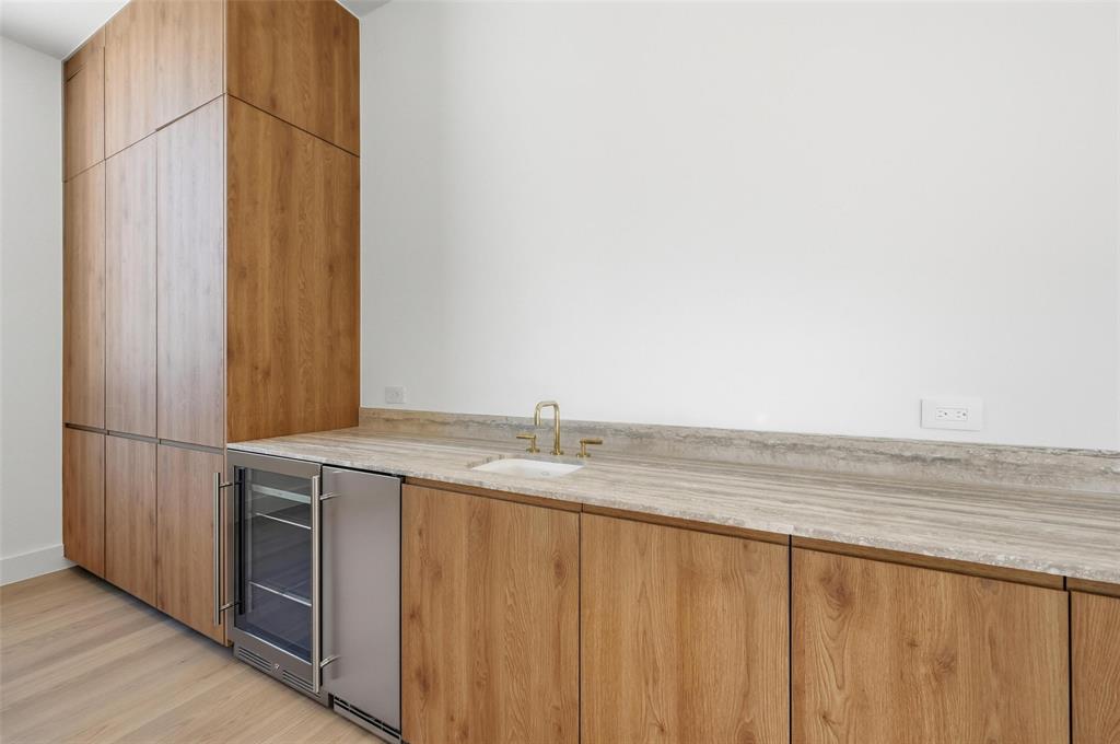 Inwood Road Estates - Residential