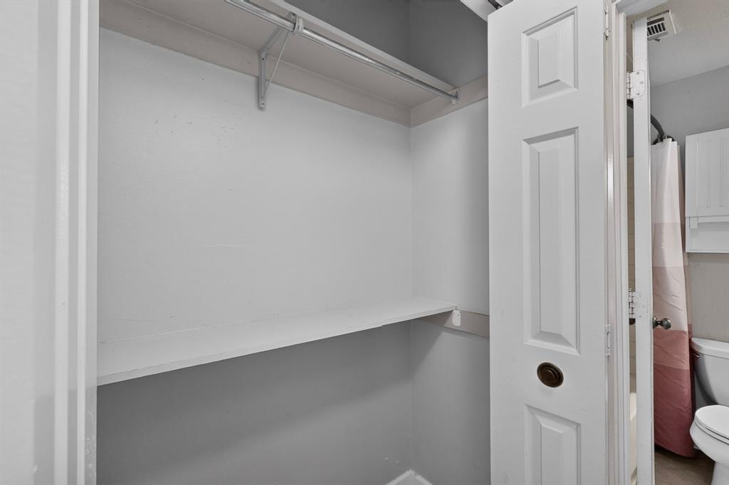 Quorum View Condo - Residential