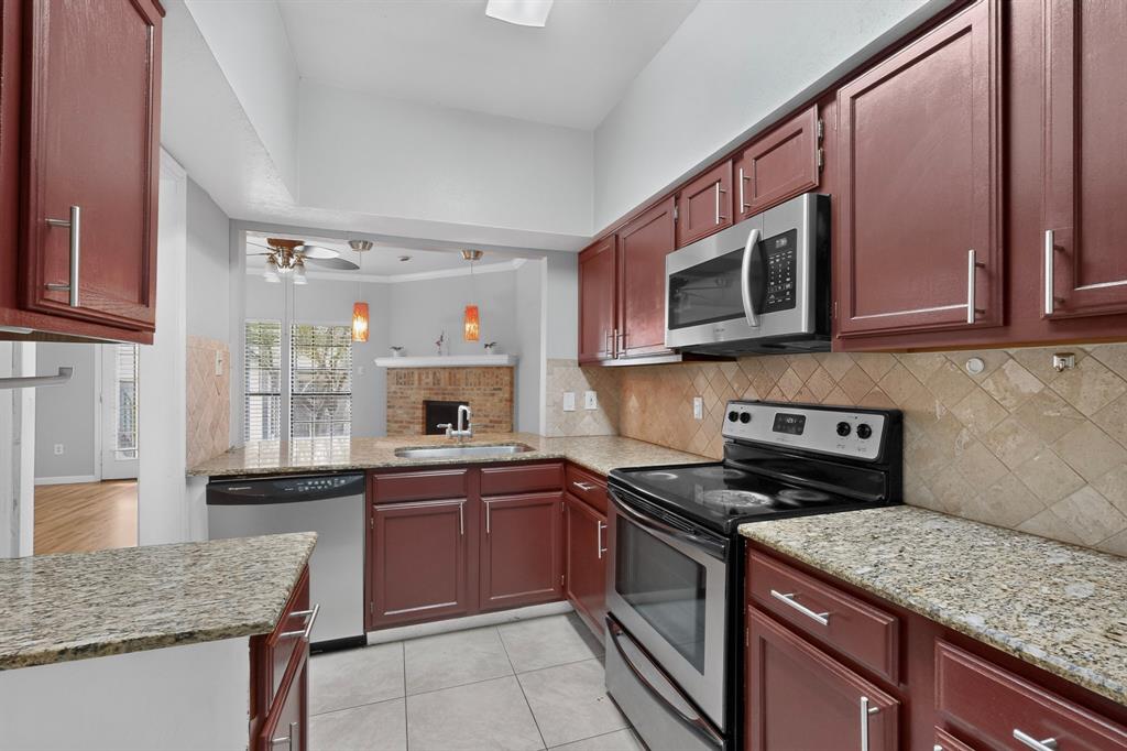 Quorum View Condo - Residential