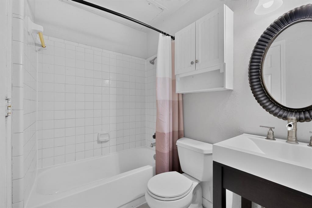 Quorum View Condo - Residential