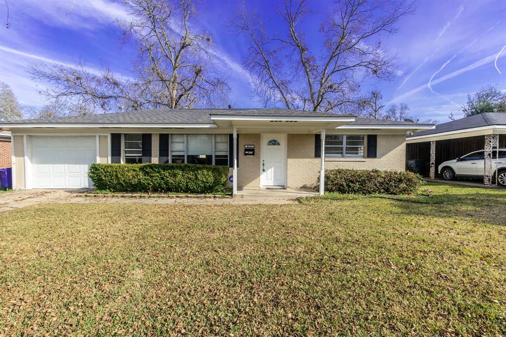 Value, location, and long-term potential come together in this inviting home in the heart of Clingman Park–Broadmoor—one of Shreveport’s most established and centrally located neighborhoods where convenience and everyday livability truly matter. Tucked along a quiet street yet surrounded by hospitals, shopping, dining, parks, schools, and major corridors, this now-vacant 3-bedroom, 2.5-bath home offers a rare chance to buy into Broadmoor with room to grow and add value over time. Step inside to a practical, easy-living layout with no carpet anywhere, creating a clean slate that works beautifully for pets, allergies, and low-maintenance living. The kitchen was updated in 2022 and features stainless steel appliances with a modern, neutral foundation ready for your personal touch, while the living and dining spaces flow comfortably for everyday routines, quiet evenings at home, or hosting friends and family. One of the bedrooms features its own private half bath, while a separate full bath serves guests and the additional bedroom, creating a layout that balances privacy with functionality. The bedrooms offer flexibility for sleeping space, a home office, or guest accommodations, helping the home adapt easily to a variety of needs. Outside, the fully fenced backyard provides privacy and room to relax, entertain, garden, or create your own outdoor retreat, and the single-car garage adds valuable storage, workshop, or hobby space. This is the kind of home that works equally well as a first purchase or a long-term investment, offering immediate livability alongside future potential. Vacant, accessible, and offered at a level that rewards smart buyers, this Broadmoor home is one you’ll want to experience in person to fully appreciate the setting, layout, and opportunity it presents.