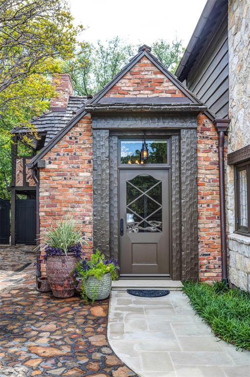 Bellaire Estates - Residential