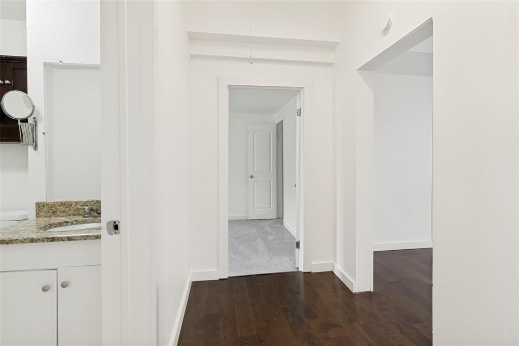 Dallas Land & Loan 03 - Residential