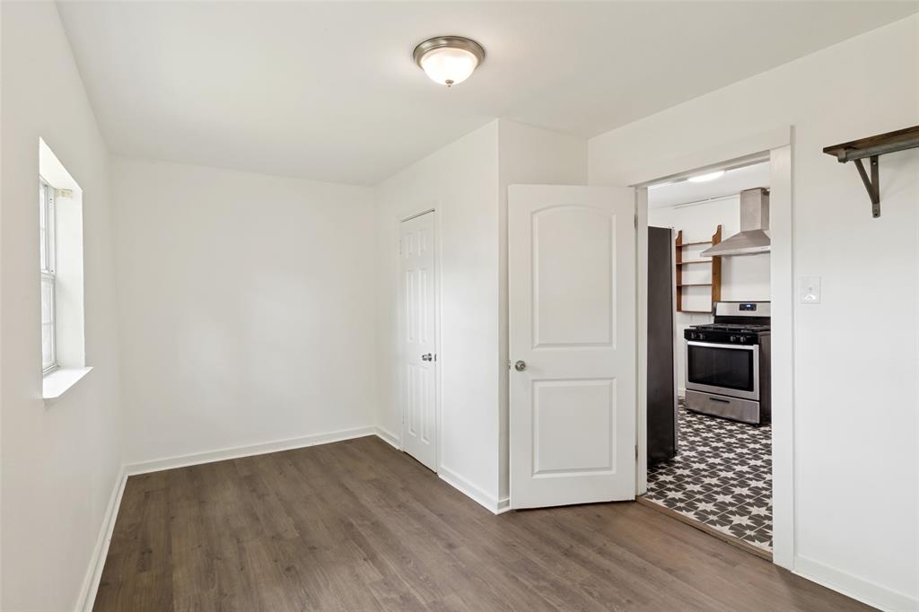 Dallas Land & Loan 03 - Residential