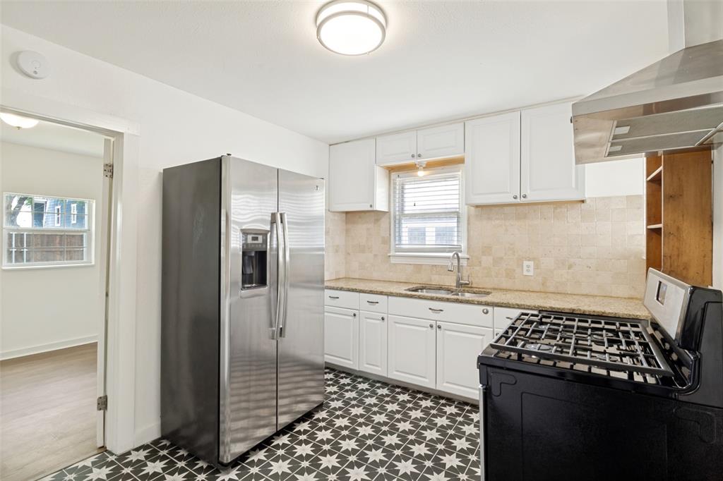 Dallas Land & Loan 03 - Residential