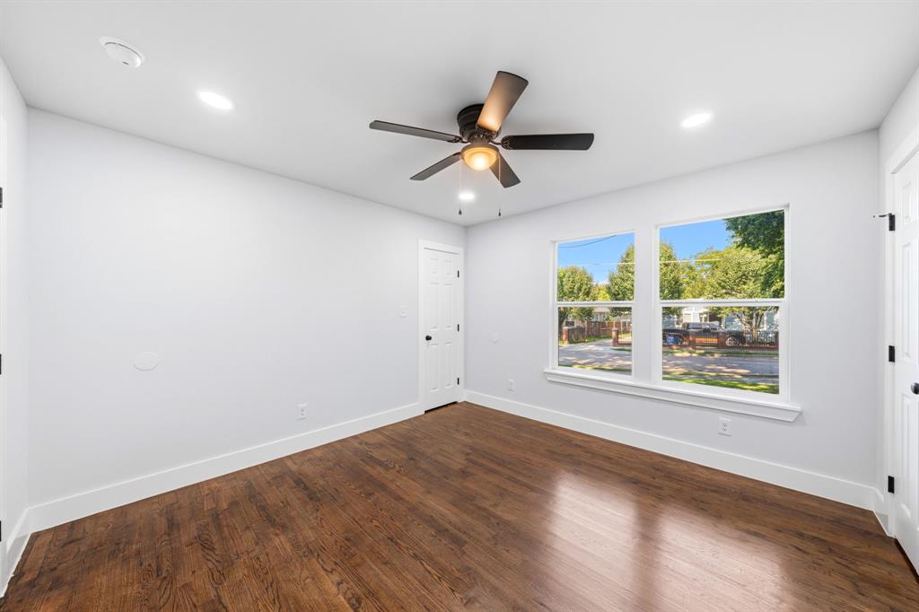 Bluebonnet Lawn - Residential