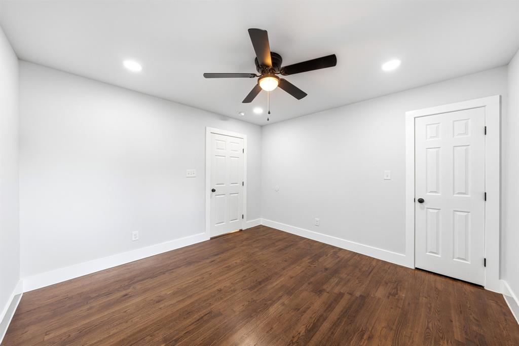 Bluebonnet Lawn - Residential