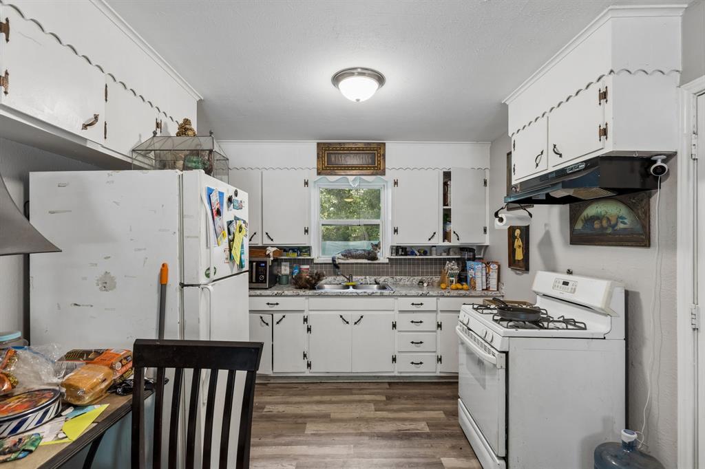 Indian Oaks Sub - Residential