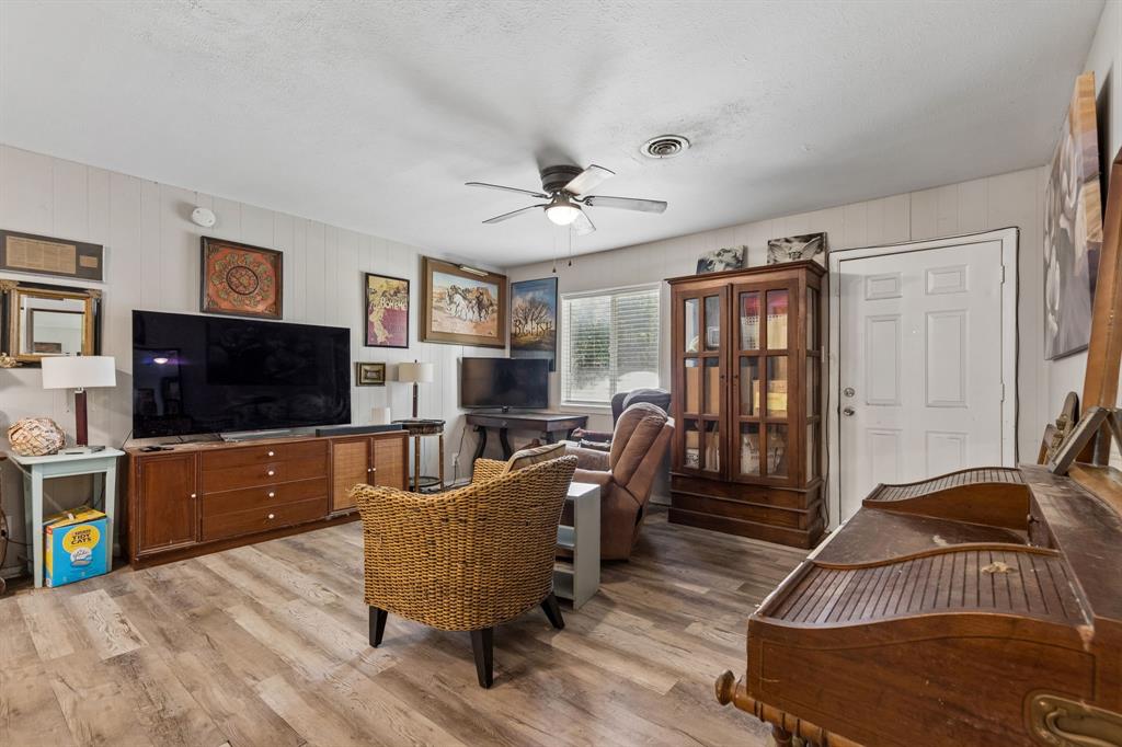 Indian Oaks Sub - Residential