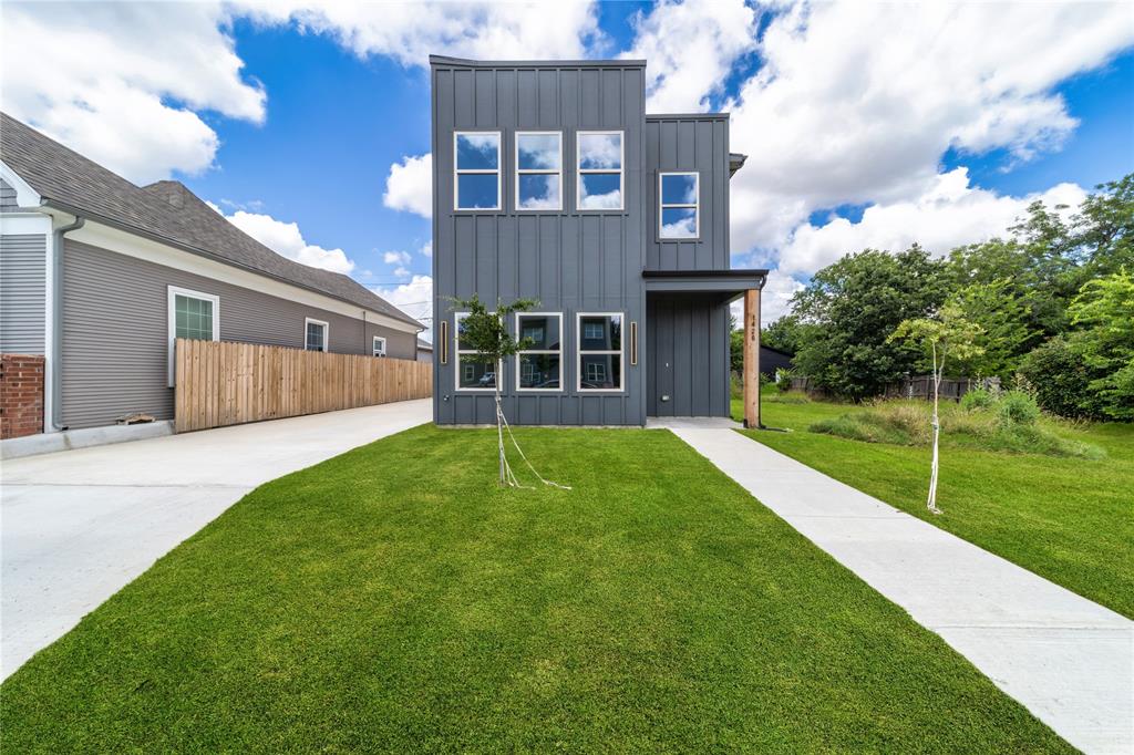 Don’t miss this opportunity to own a beautifully designed modern home featuring an open concept layout, high end finishes, and a stunning chef inspired kitchen with a large island, sleek countertops, custom cabinetry, and stainless steel appliances. Filled with natural light and thoughtfully designed for comfortable living and entertaining, this move-in ready home offers exceptional value. Conveniently located near shopping, dining, schools, and major highways.