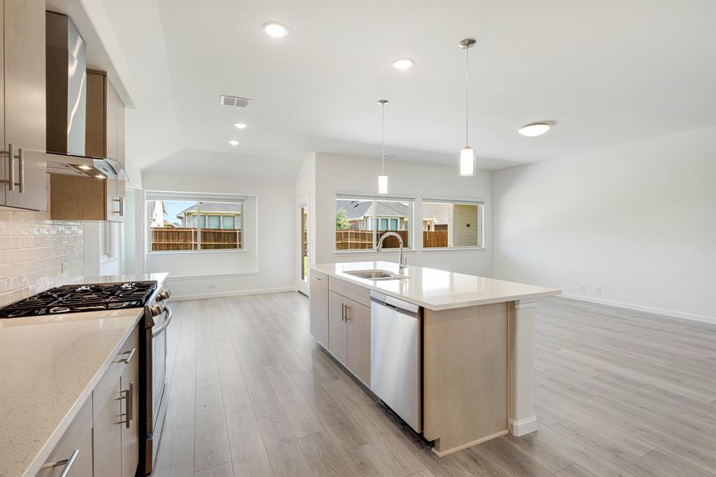 Hulen Trails Elements - Residential