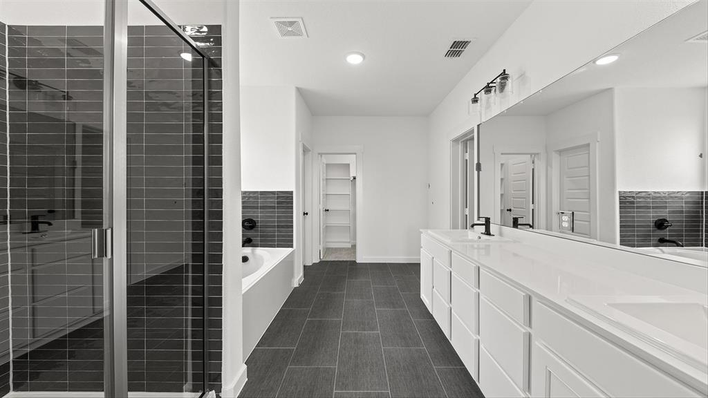 Country Hollow - Residential